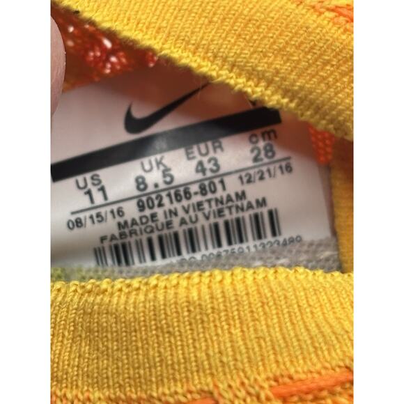 Nike Zoom Air Flyknit Streak 6 Women’s Sz 11 Running Shoes Yellow Orange 902166